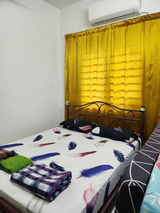 D'Haja 61 Klia Sepang With 3 Airconds & Wifi Banting (Selangor) Exterior foto